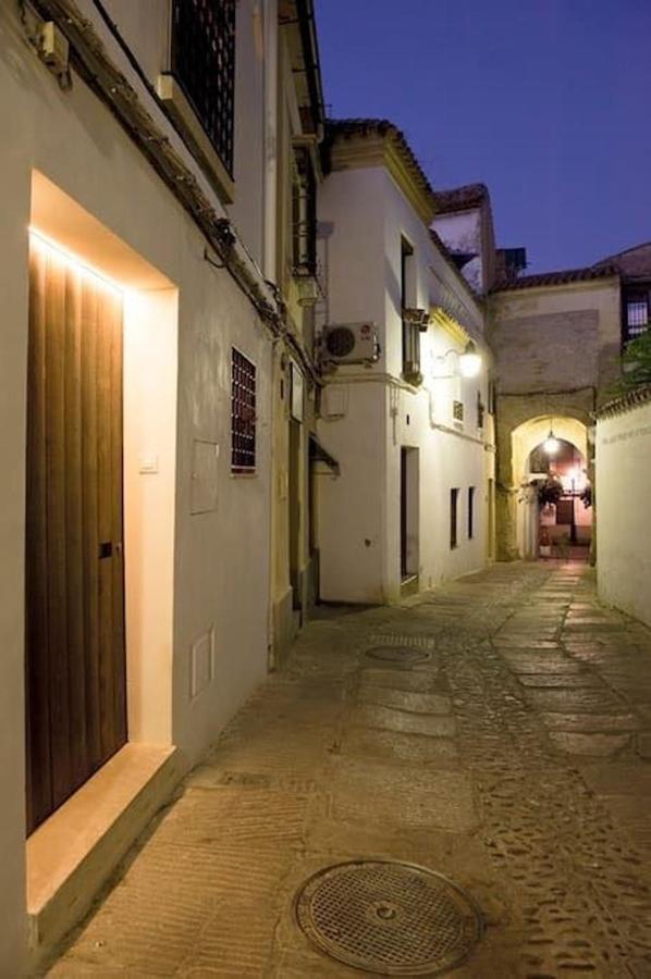Апартаменты Suenos De La Juderia Centro Кордова Экстерьер фото