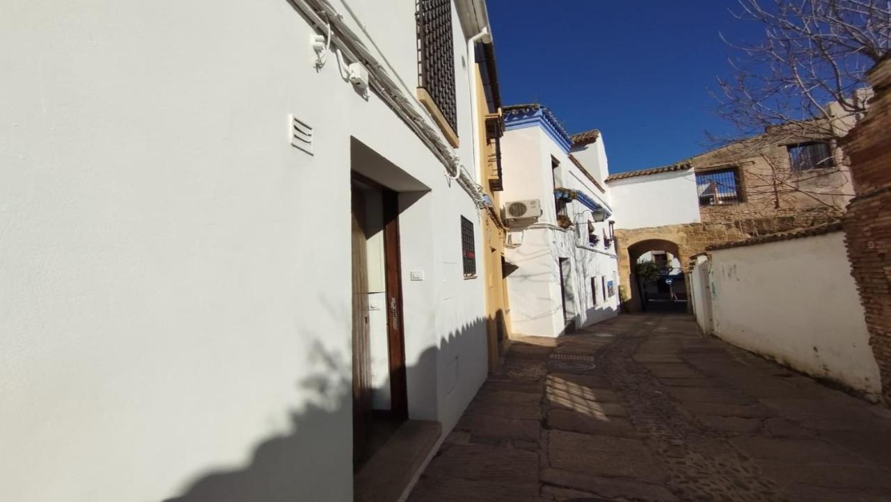 Апартаменты Suenos De La Juderia Centro Кордова Экстерьер фото